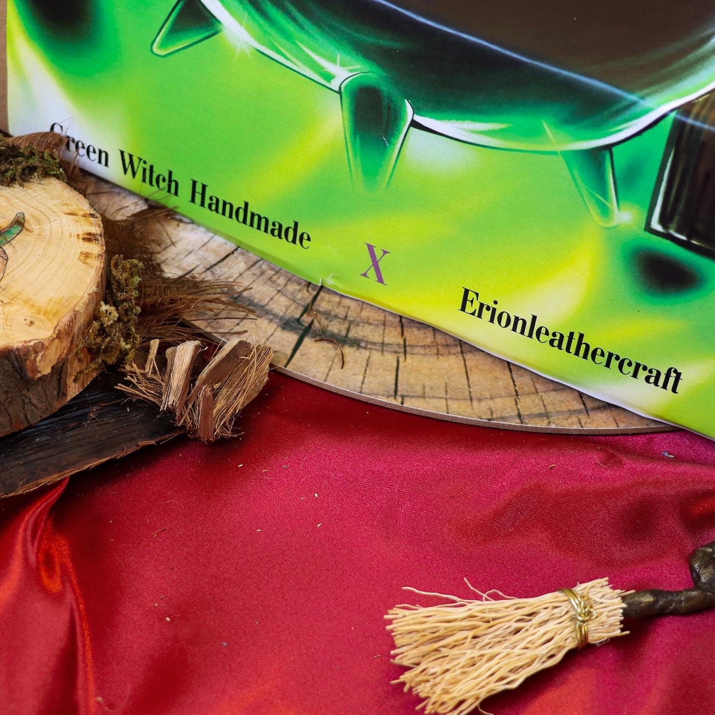 Witchy Box (caja de carton)