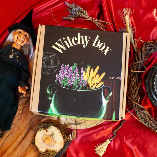Witchy Box (caja de carton)
