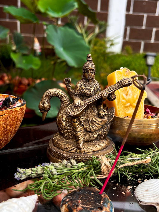 Diosa Saraswati Bronce
